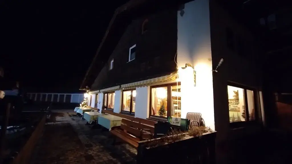 Marco Kooijmans_Dorfstüble_Berwang_review