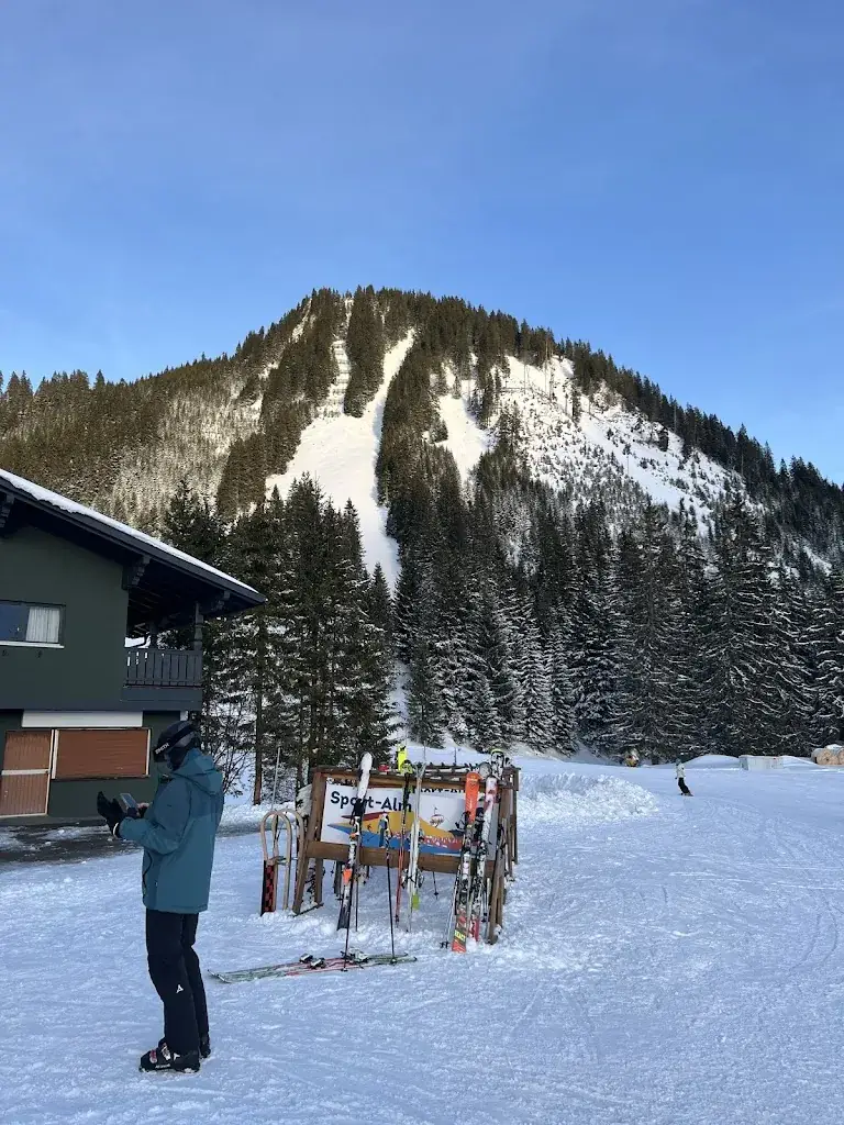 Domi Neiß_Das View - the Pop-Up_Berwang_recensione