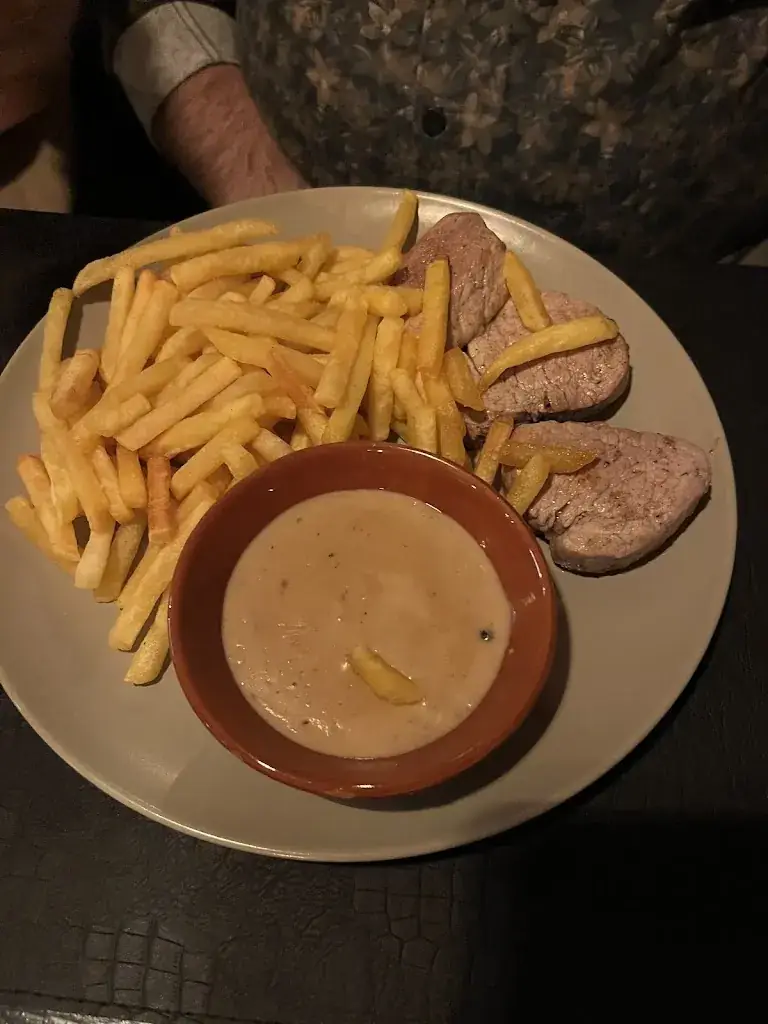 Menu_By Fred_Berwang_image_3