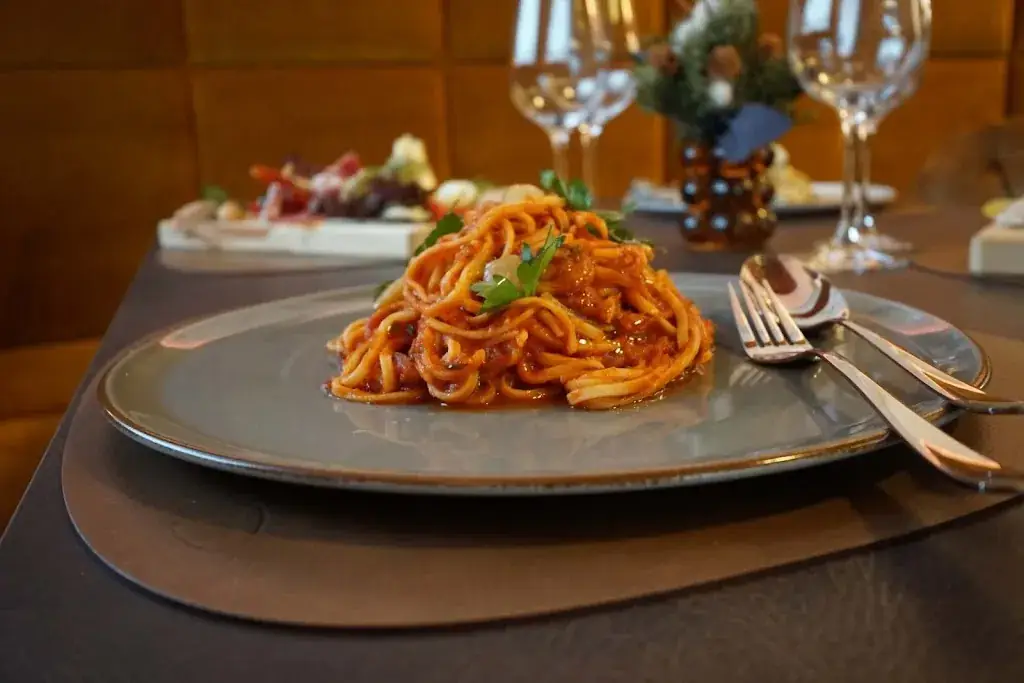 Basta 11 - RESTAURANT Café Bar_Biberwier_slider_image_2