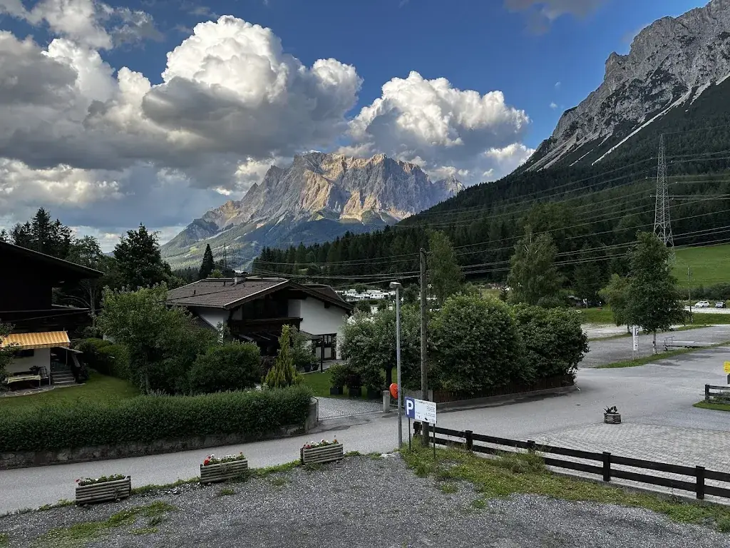 Russell King_Brasserie Brabander Alm_Biberwier_recensione