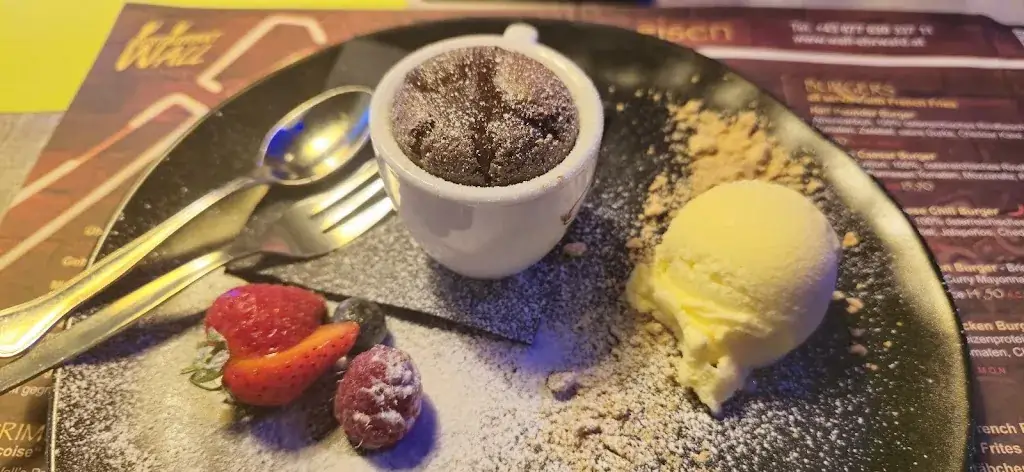 Restaurant Wall_Biberwier_slider_image_2