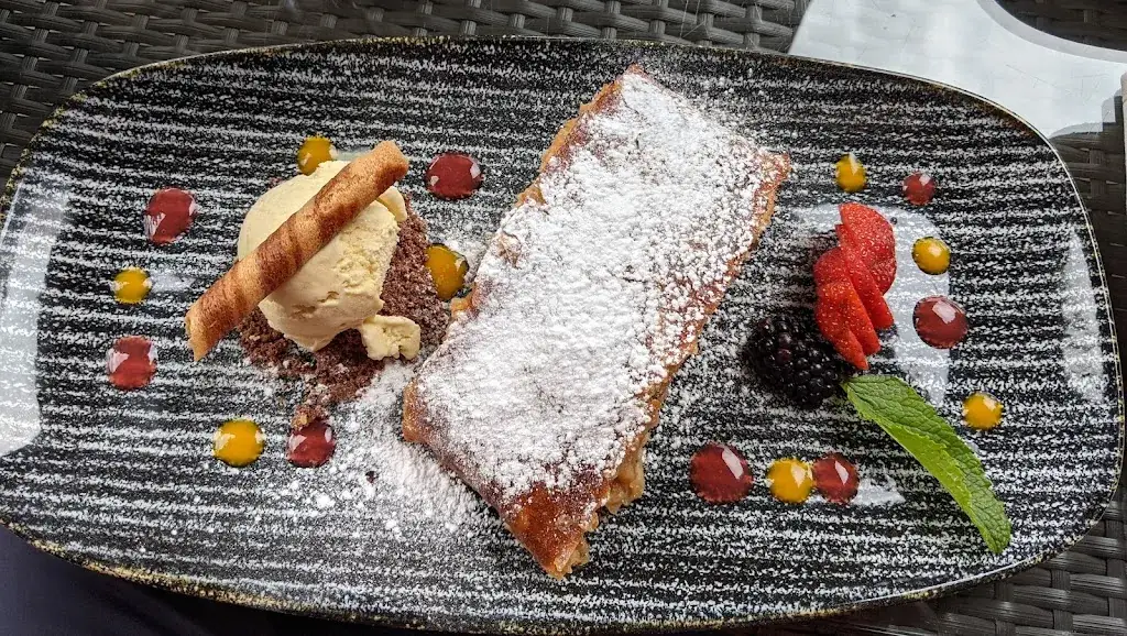 Winelounge_Biberwier_slider_image_3