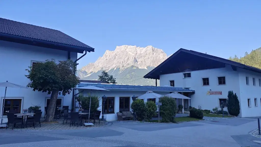 Fridolin “Ka rl” Sause_Goldenen Löwen Hotel-Gasthof_Biberwier_avis