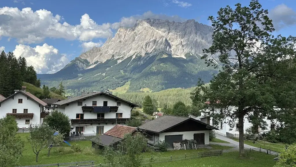 Goldenen Löwen Hotel-Gasthof_Biberwier_slider_image_1