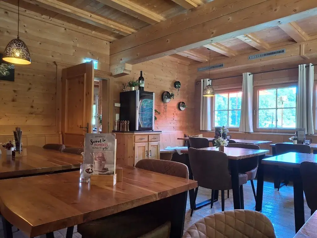 BERGLSTEINERSEE 712er LOUNGE_Breitenbach am Inn_slider_image_1