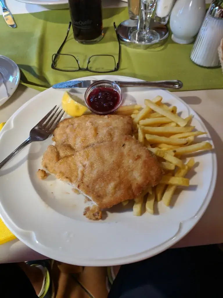 David Doyle (‫ن‬)_Schwaiger_Breitenbach am Inn_avis