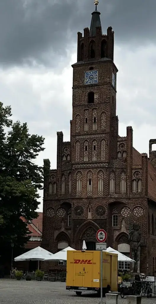 Павел Скорик_Ratskeller_Brandenberg_avis