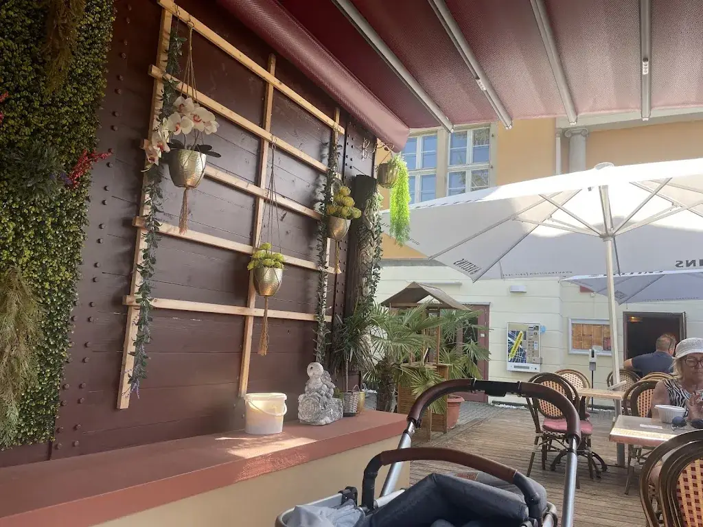 Rakesh Chandru_Malabar Restaurant_Brandenberg_review