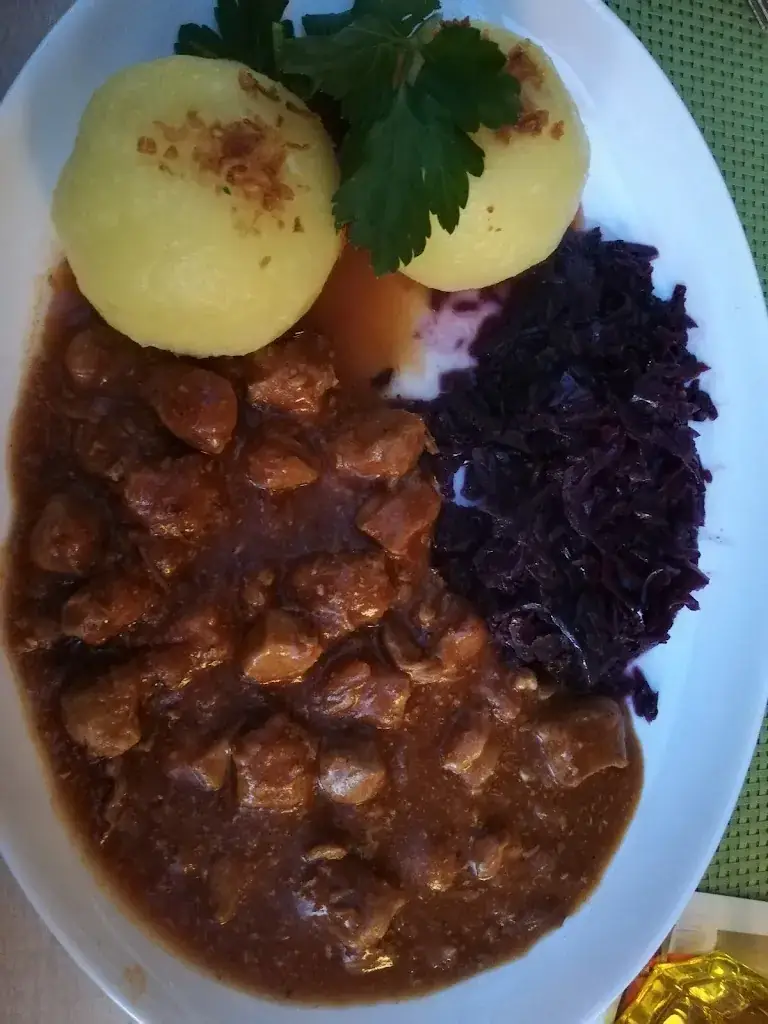 Simona_Schweineschnäuzchen_Brandenberg_review