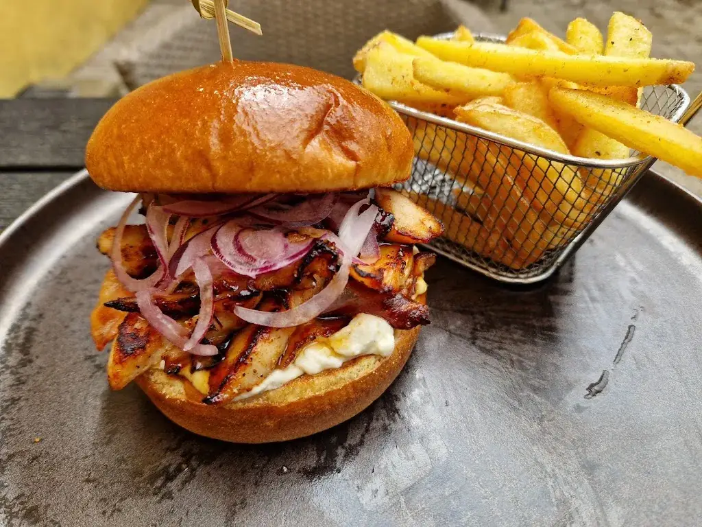 Tommy's Restaurant_Althofen_slider_image_2