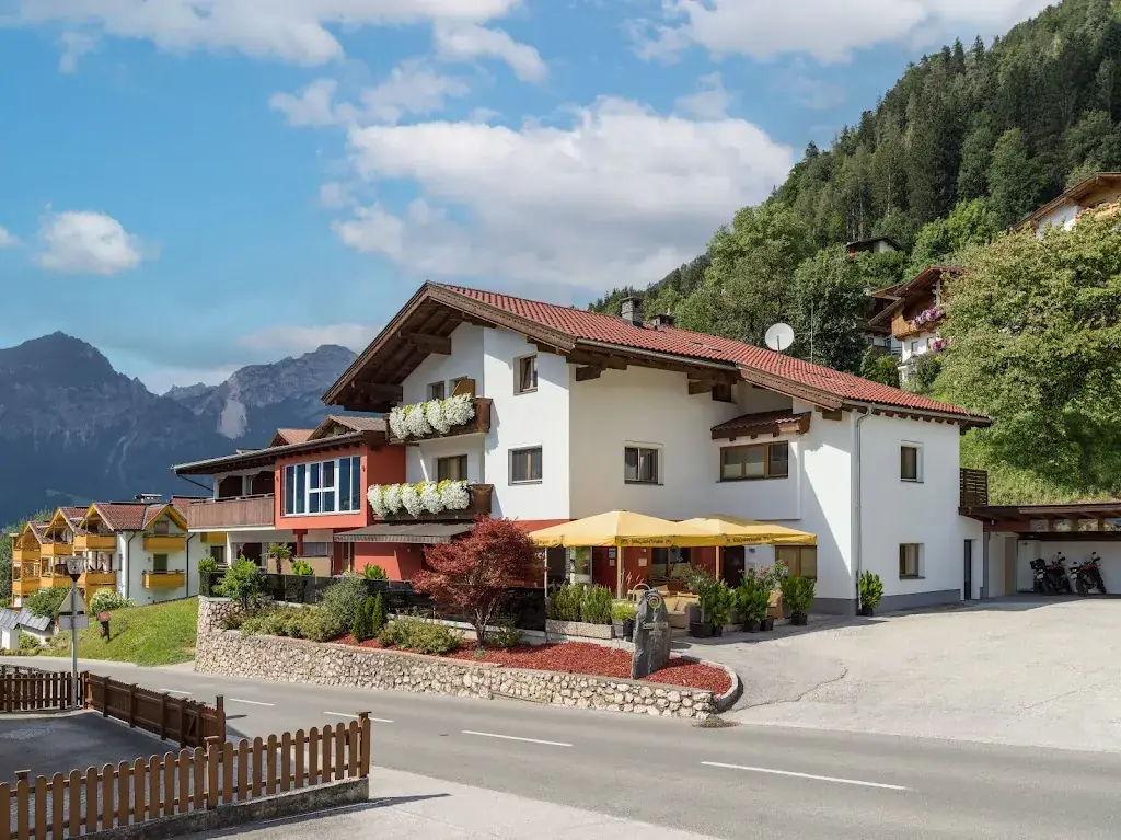 Das Sonnleiten Ski- und Motorradhotel_Bruck am Ziller_slider_image_1