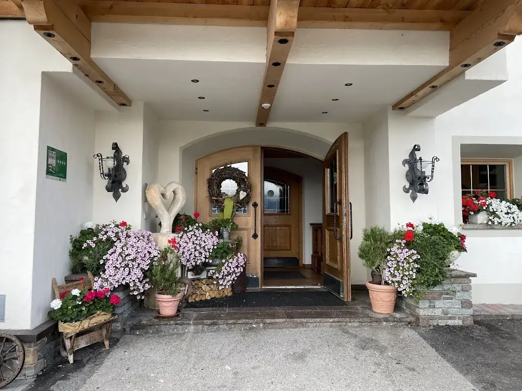 Andrew Whiting_Gasthaus Goglhof_Bruck am Ziller_avis