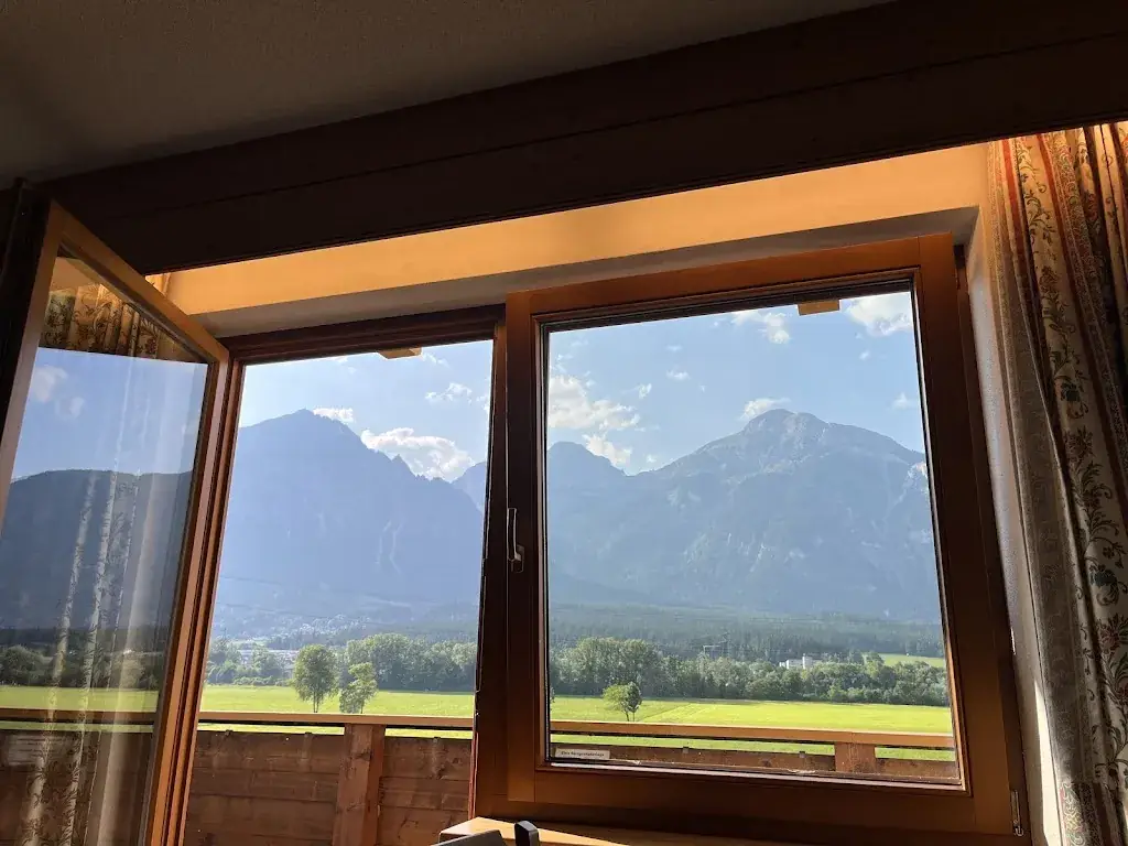 Drea_Hotel „Cafe-Zillertal“_Bruck am Ziller_avis