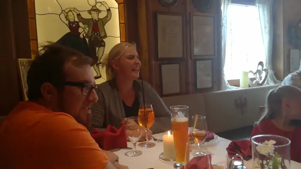 Restaurant Zirbenstube_Bruck am Ziller_slider_image_2