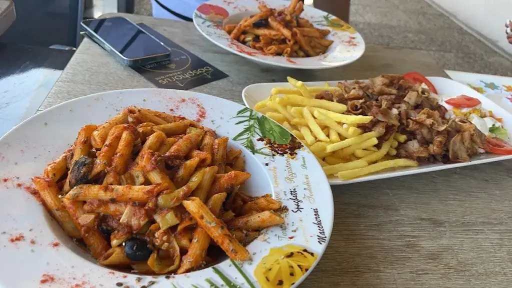 Ghada Abu Ashour_Bosphorus Restaurant Inh. Fam.Ipek_Bruck am Ziller_avis