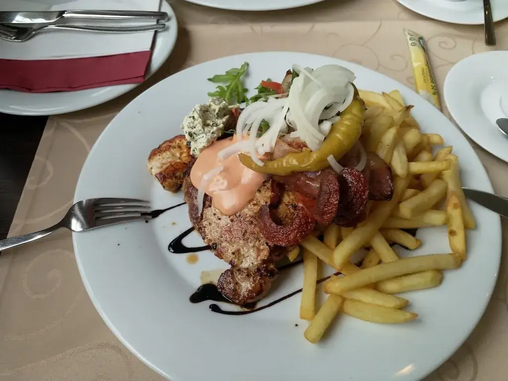 Menno_Edhof_Bruck am Ziller_review