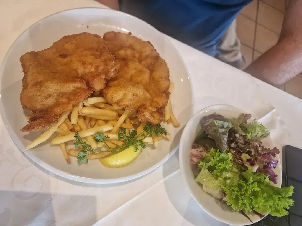 Otilia-Elena Platon_Gasthaus Bucherwirt_Buch in Tirol_avis