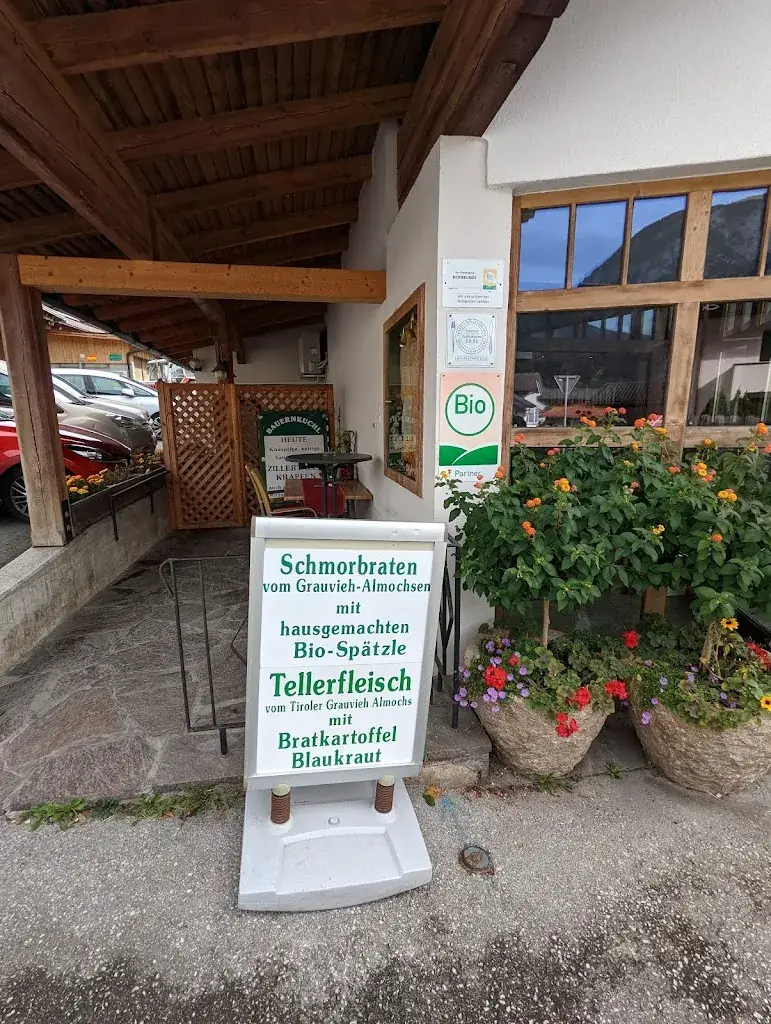 Öschli Leinweber_Restaurant Bauernkuchl, Ritter GmbH_Buch in Tirol_review