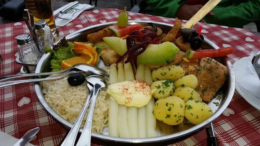 Péter Király_Restaurant Fischerstadl_Brixen im Thale_recensione