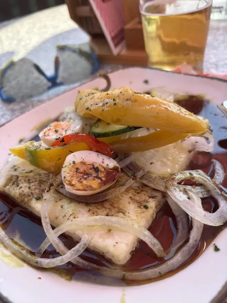 Claudia Wackerle_Jausenstation Oberkaslach_Brixen im Thale_avis