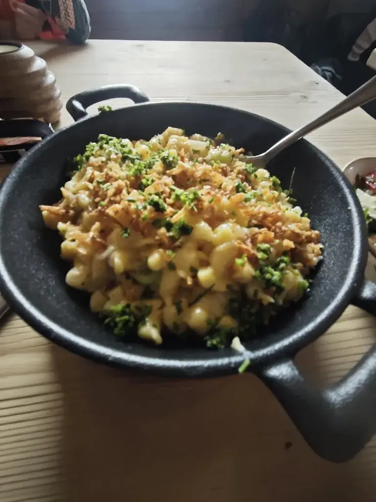 Radek Zima_Filzalm Jausenstation_Brixen im Thale_review