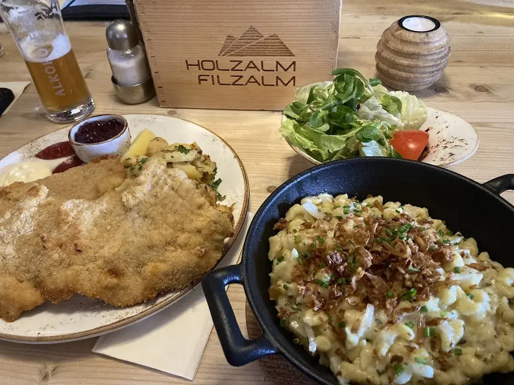 Filzalm Jausenstation_Brixen im Thale_slider_image_2