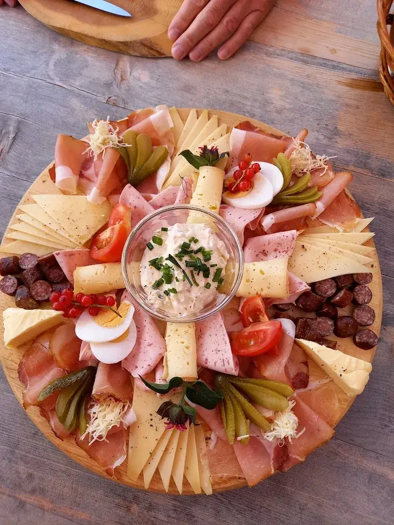 Jausenstation Frankalm_Brixen im Thale_slider_image_2