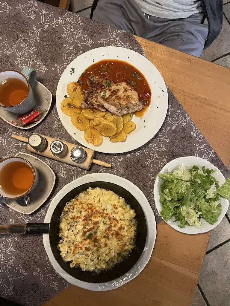 Paulina_Restaurant-Cafe- Marktstube Bei Alex_Bad Eisenkappel_recensione