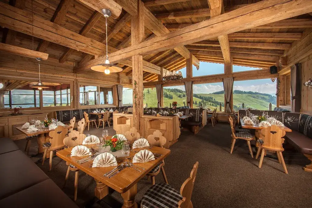 Tanzbodenalm Gastronomie GmbH ristorante a Brixen im Thale