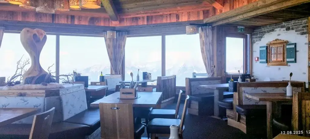 Gipfelalm Hohe Salve_Brixen im Thale_slider_image_3