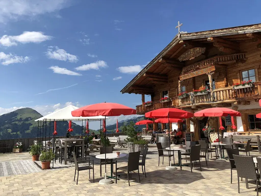 Jump NYC_Berggasthaus Sonnalm Westendorf im Brixental_Brixen im Thale_avis