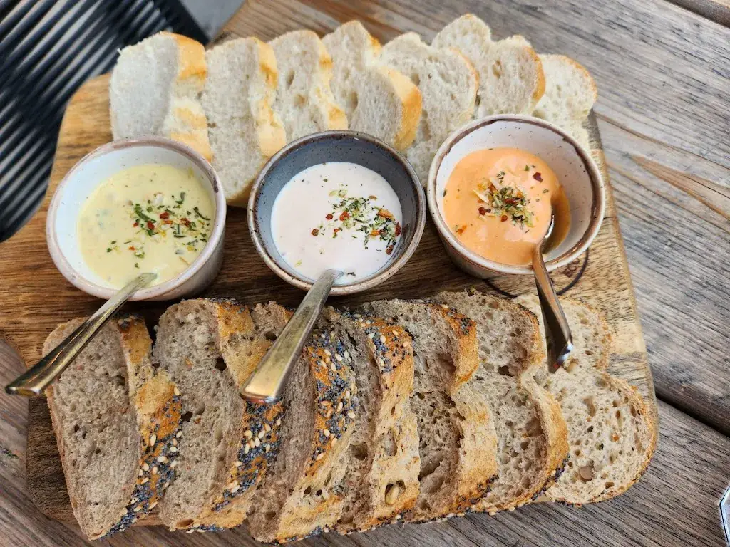 Menu_Wine & More by Miha_Brixen im Thale_image_8