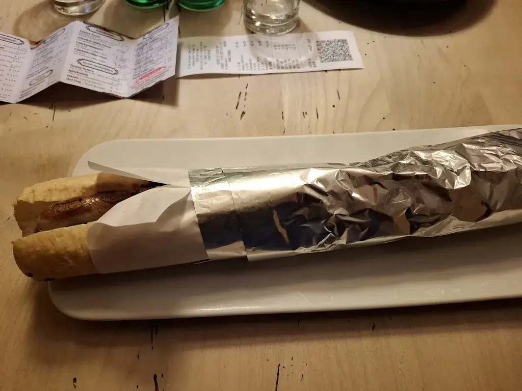 Petr Lang_Tiroler Grill_Brixlegg_avis