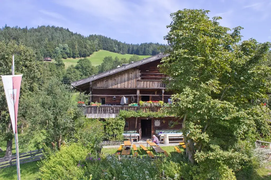 Jausenstation Speckstüberl Hechahof_Brixlegg_slider_image_3