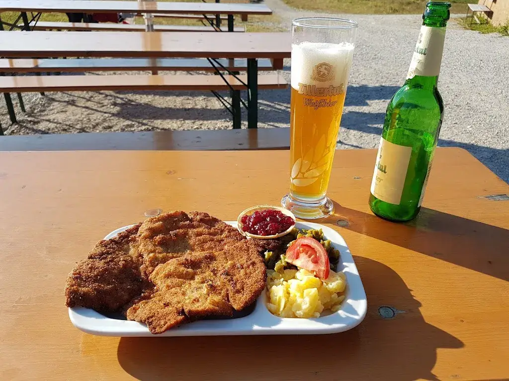 le wei Cheng_Holzalm_Brixlegg_review