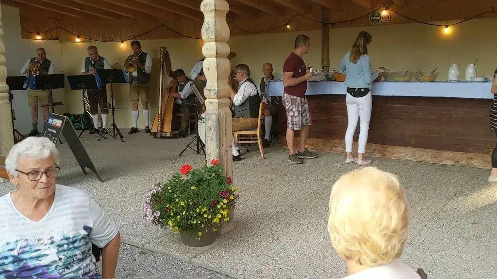 Restaurant Lift-Kaffee Heisn_Brixlegg_slider_image_2