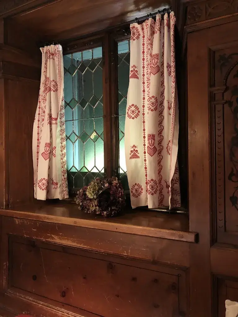 L Y_Sigwarts´ Tiroler Weinstuben_Brixlegg_review