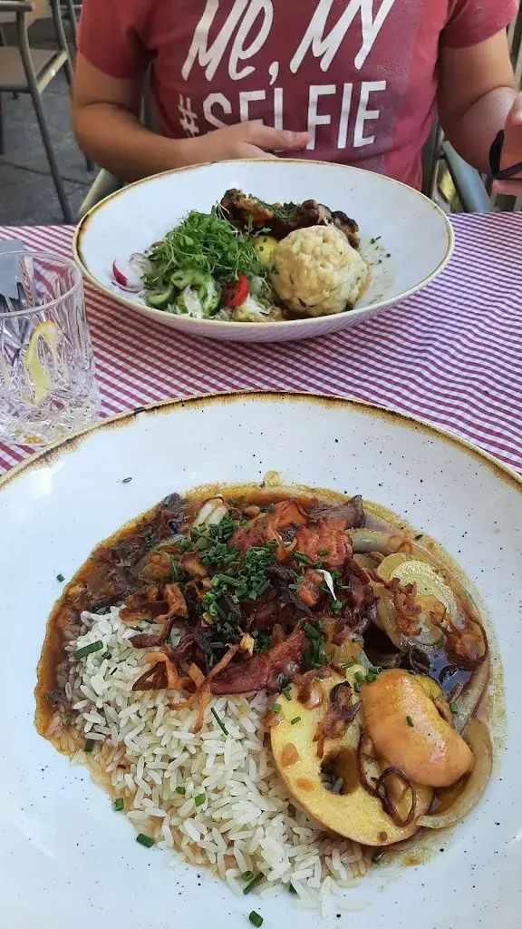 Ivan Marković_Dorfwirt Reith i.A_Brixlegg_review