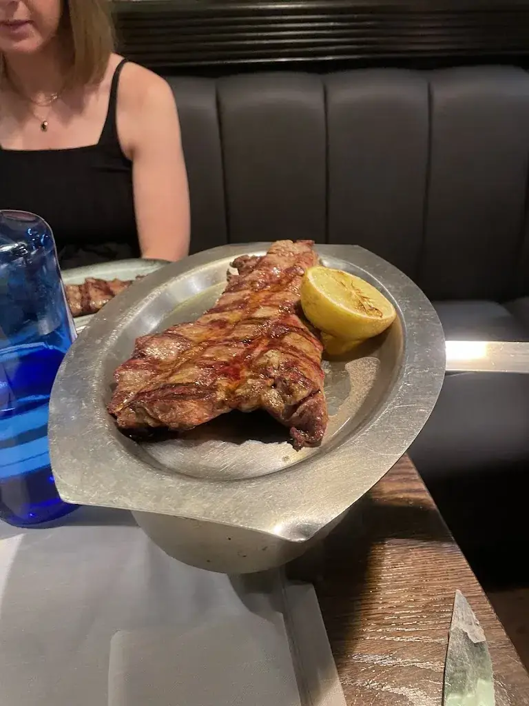 Elgan Jones_La Cabaña Argentina_Ebbs_recensione