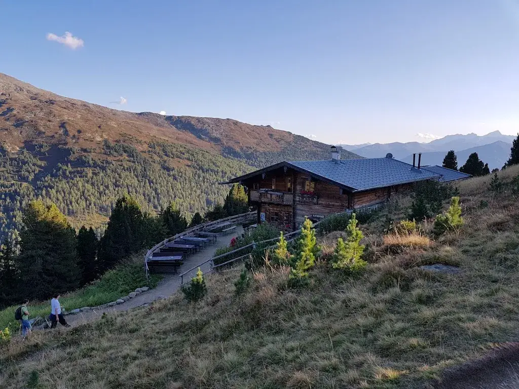 András Vidéki_Almgasthaus Boscheben_Ellbögen_review