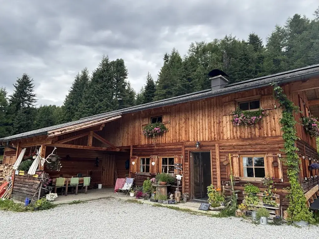 Profeglalm_Ellbögen_slider_image_3