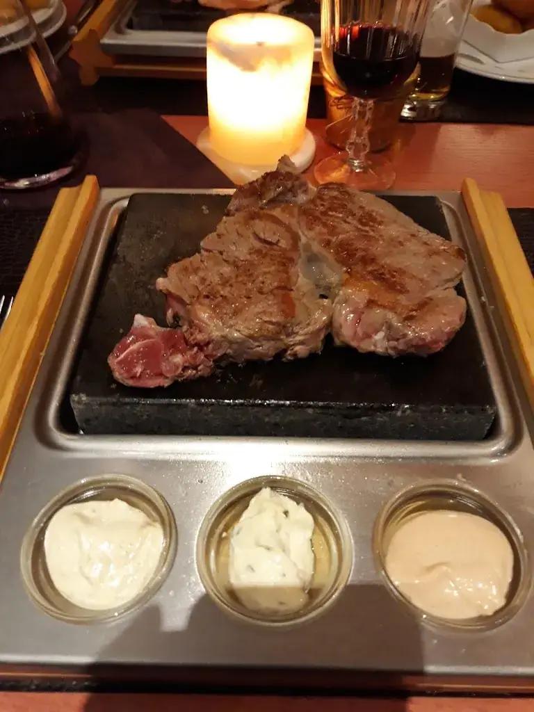 Menü_Grillrestaurant - Pizzeria - Gelateria La Terrazza_Elbigenalp_Bild_6