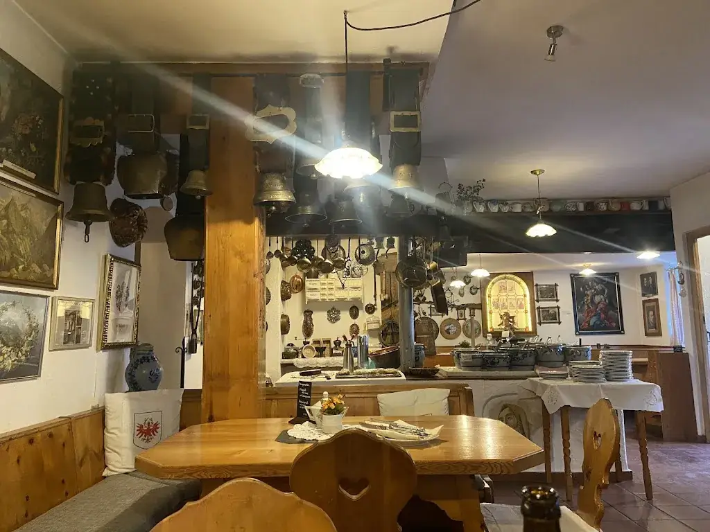 Cafe Restaurant zur Geierwally_Elbigenalp_slider_image_2