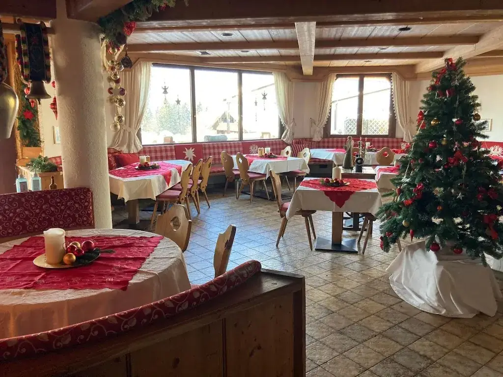 Gasthof Kirchenwirt Maurach am Achensee mit Kinderspielplatz_Eben am Achensee_slider_image_1