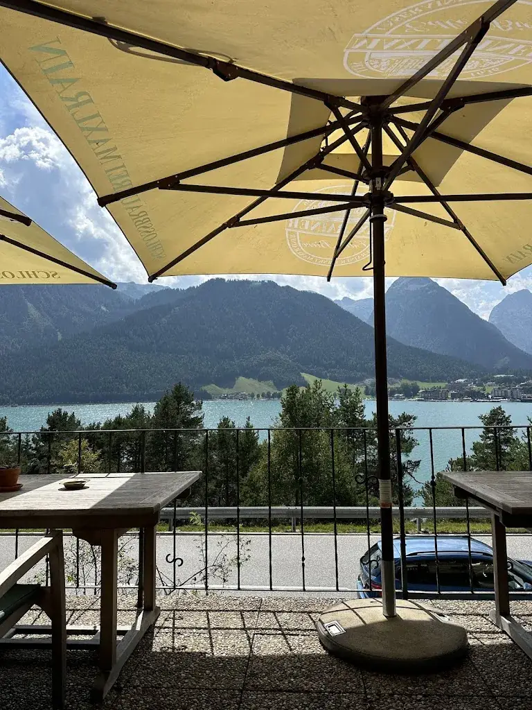 Restaurant-Cafe Bergkristall_Eben am Achensee_slider_image_2