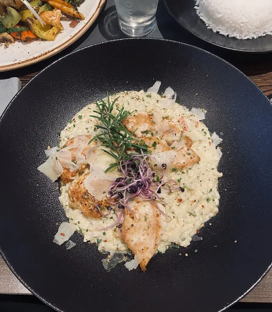 Johara R_Arthur's Pizzeria Venezia am Achensee_Eben am Achensee_avis