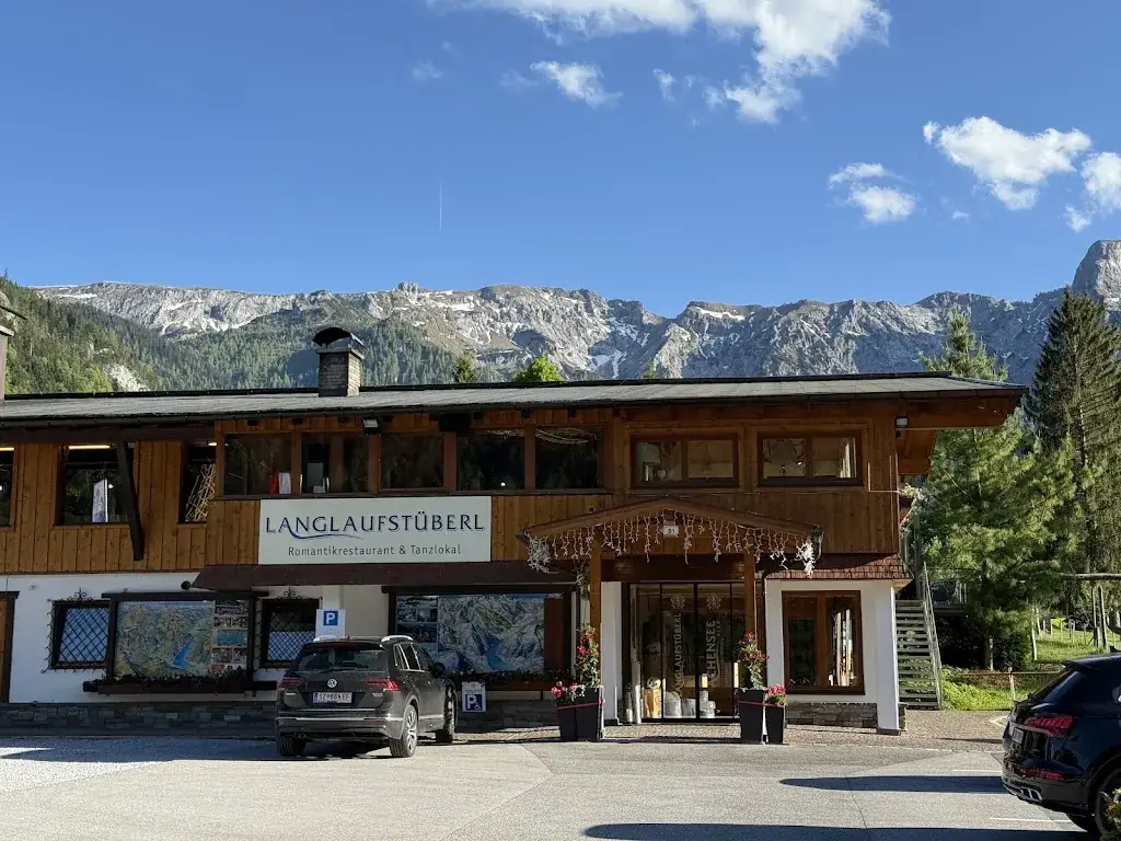 Anika Bernstein_Langlaufstüberl_Eben am Achensee_avis