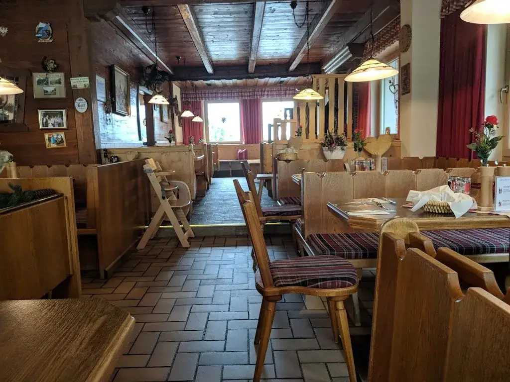 Sennhütte Falzthurn restaurant à Eben am Achensee