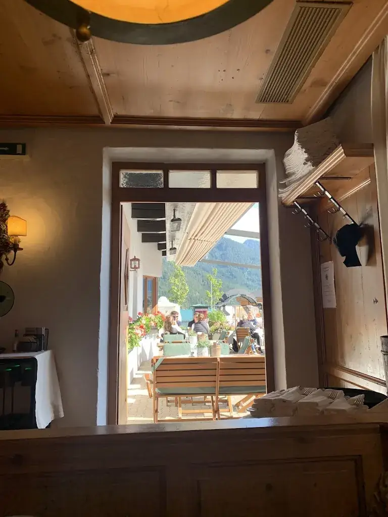 Sally Smith_Entners Wirtshaus am See_Eben am Achensee_review